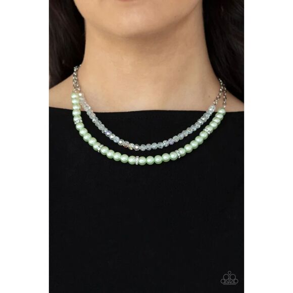 Parisian Princess Green Necklace (70) - Picture 1 of 3